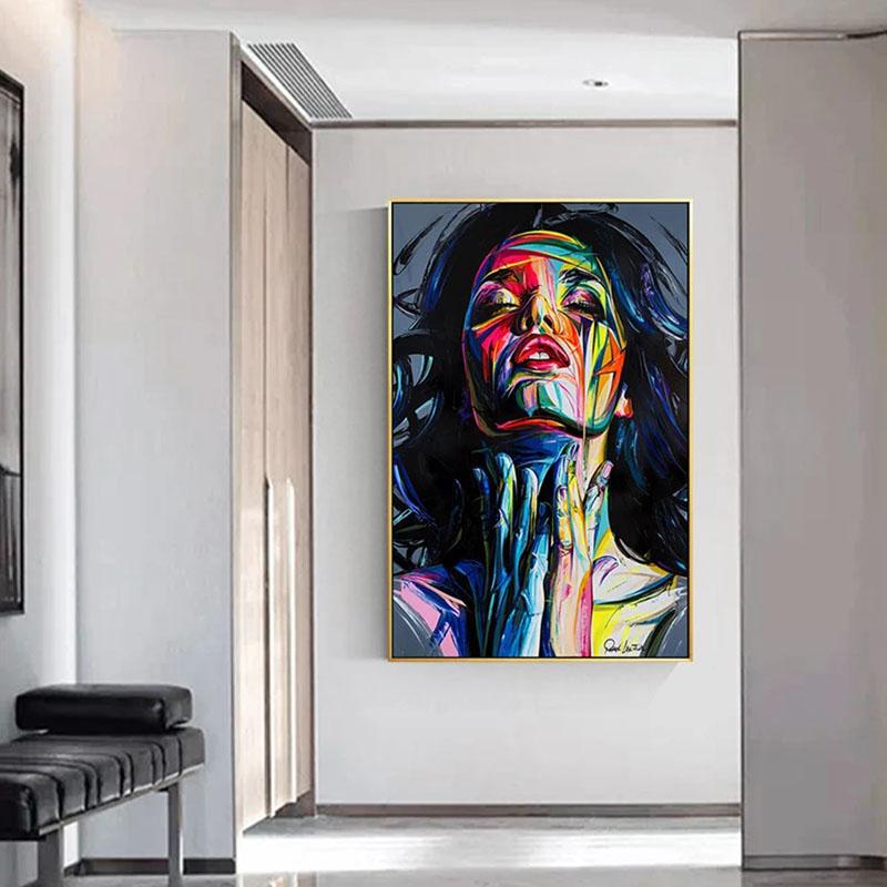 Robyn - 31.5x51"